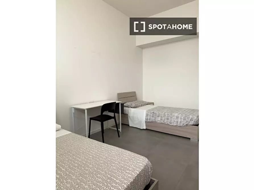 Immagine 1 di Camera condivisa in affitto  in Via Pietro Marocco a Milano