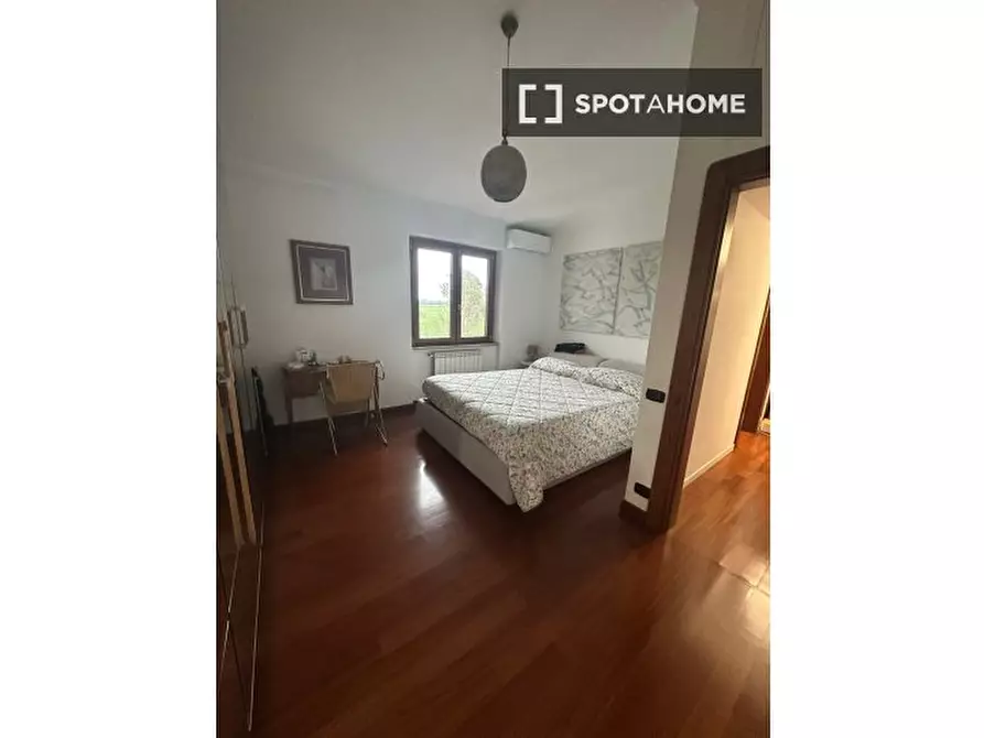 Immagine 2 di Appartamento in affitto  in Via dei Cantelmo a Roma