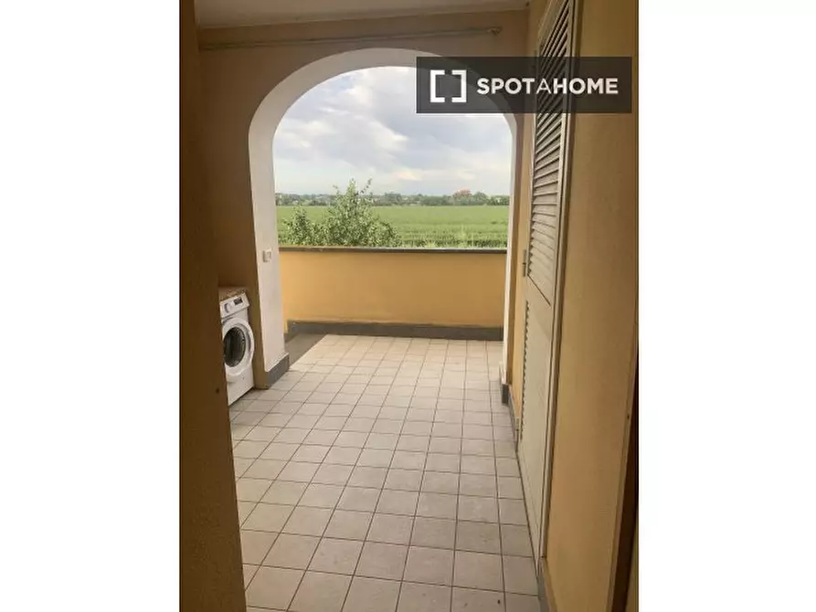 Immagine 2 di Ufficio in affitto  in Viale di Castel San Giorgio a Fiumicino