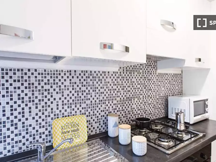 Immagine 12 di Camera condivisa in affitto  in Via Moncalvo a Milano