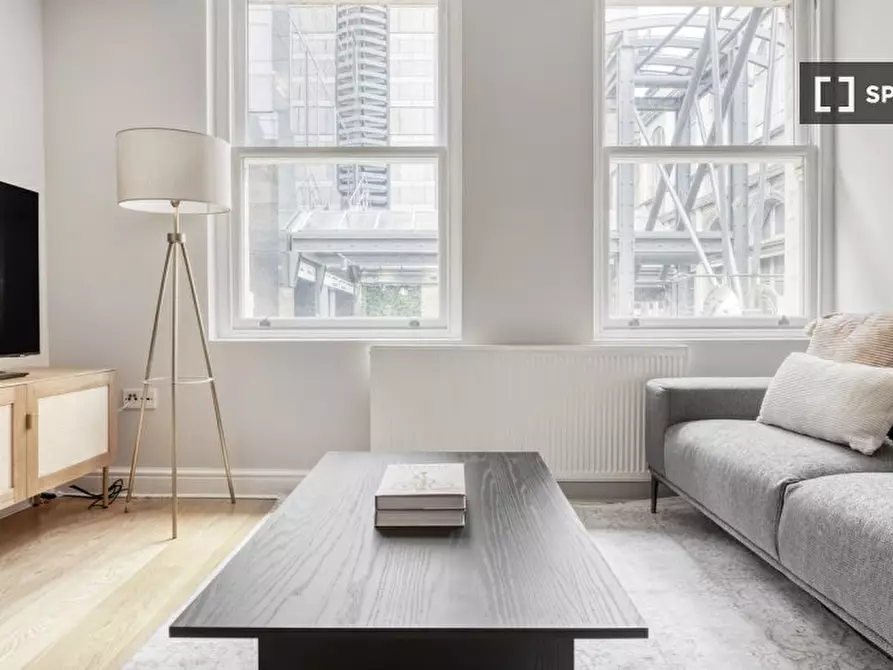 Immagine 3 di Appartamento in affitto  in A Villiers St a 