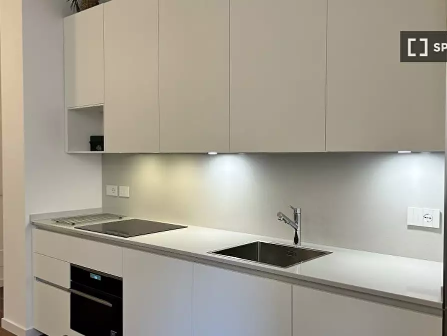 Immagine 8 di Appartamento in affitto  in Via Errico Petrella a Milano