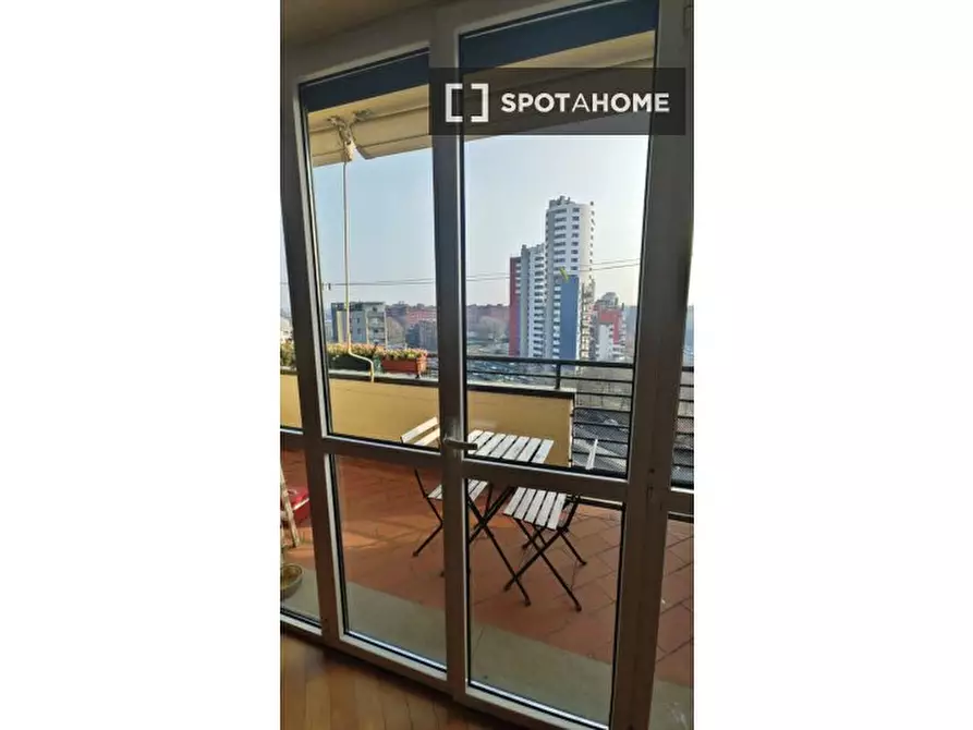 Immagine 4 di Camera condivisa in affitto  in Via Sannio a Milano