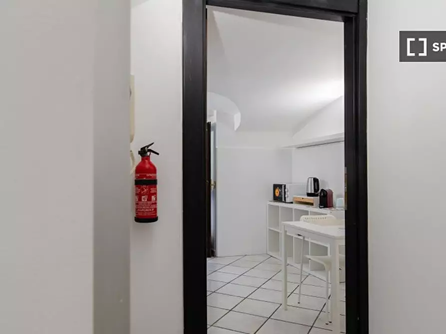 Immagine 10 di Appartamento in affitto  in Via San Massimo a Torino