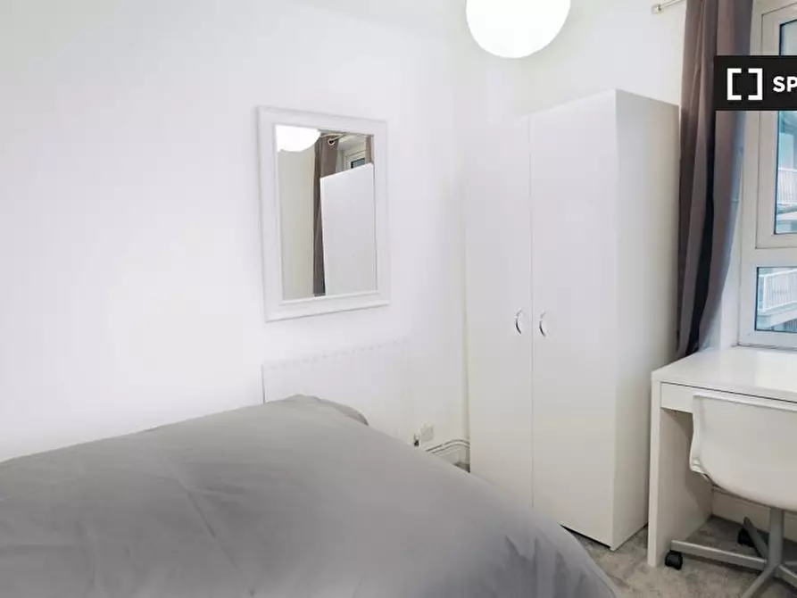 Immagine 12 di Camera condivisa in affitto  in Gough Walk a Poplar
