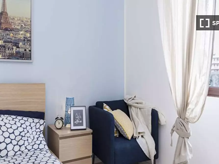 Immagine 1 di Camera condivisa in affitto  in Largo Cavalieri di Malta a Milano