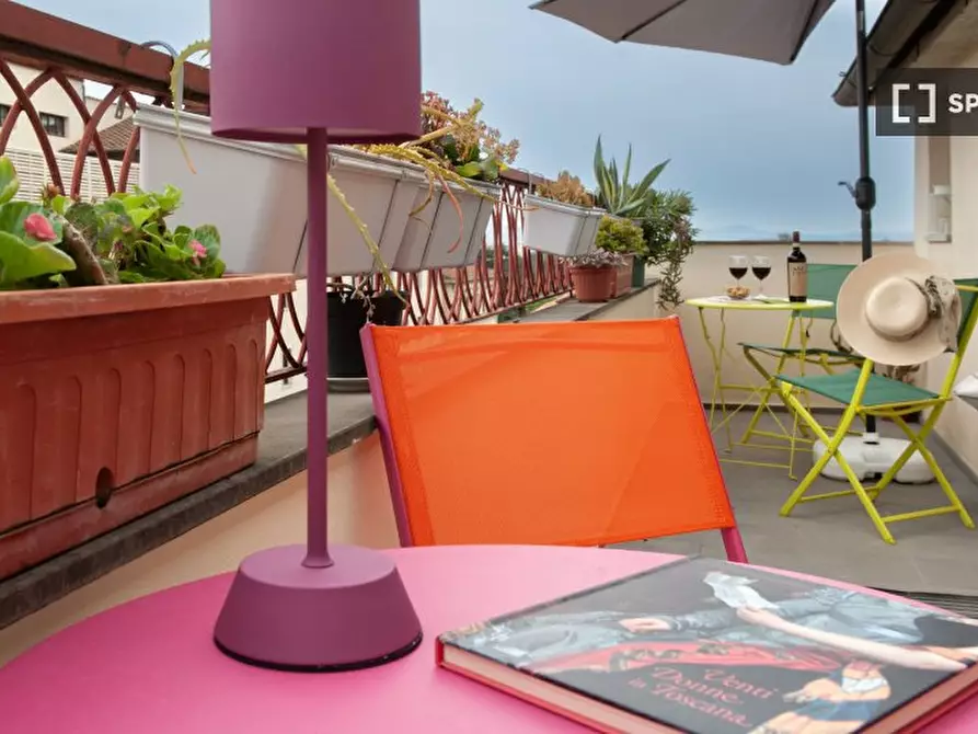 Immagine 12 di Appartamento in affitto  in Via Lorenzo Il Magnifico a Firenze