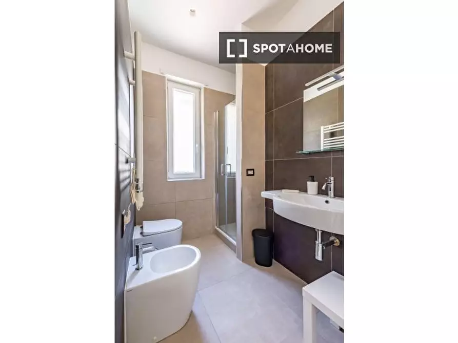 Immagine 14 di Appartamento in affitto  in Via Brombeis a Napoli