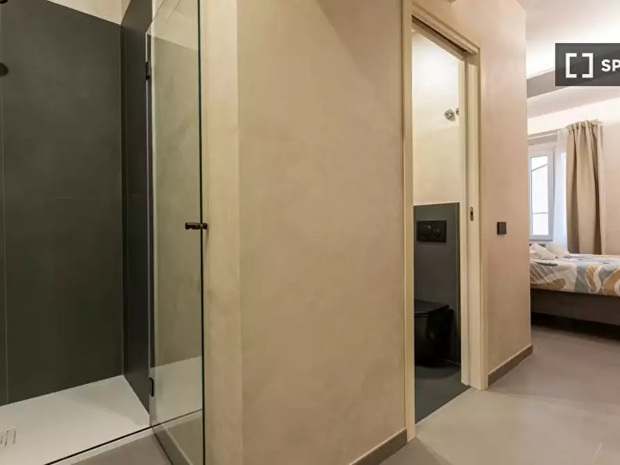 Immagine 8 di Camera condivisa in affitto  in Via Faenza a Firenze