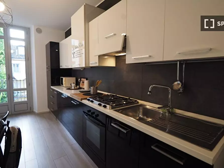 Immagine 13 di Camera condivisa in affitto  in Via Sagliano Micca a Torino