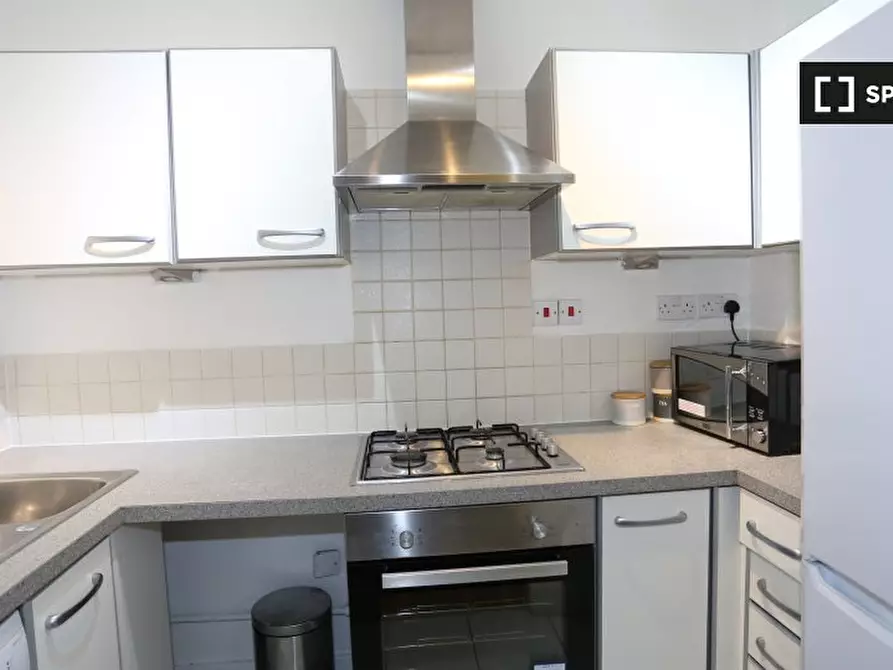 Immagine 9 di Appartamento in affitto  in Tideslea Path a Eltham