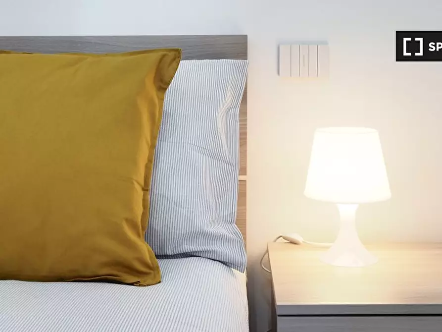 Immagine 8 di Appartamento in affitto  in Via Manduria a Milano