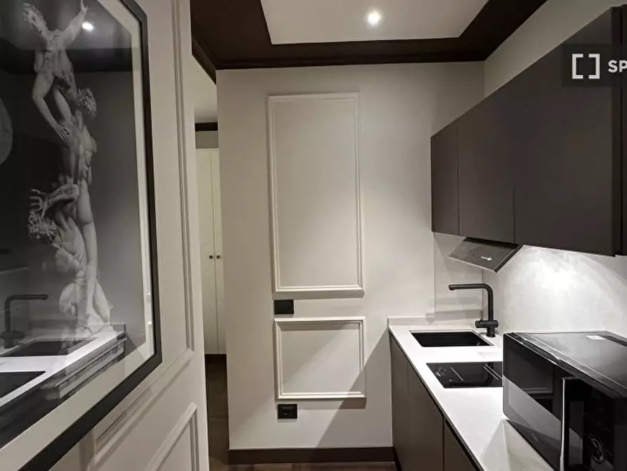 Immagine 6 di Ufficio in affitto  in Via dei Brunelleschi a Firenze