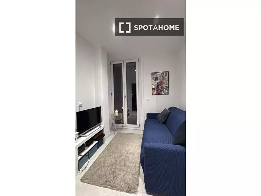 Immagine 19 di Camera condivisa in affitto  in Via Emilio Broglio a Milano