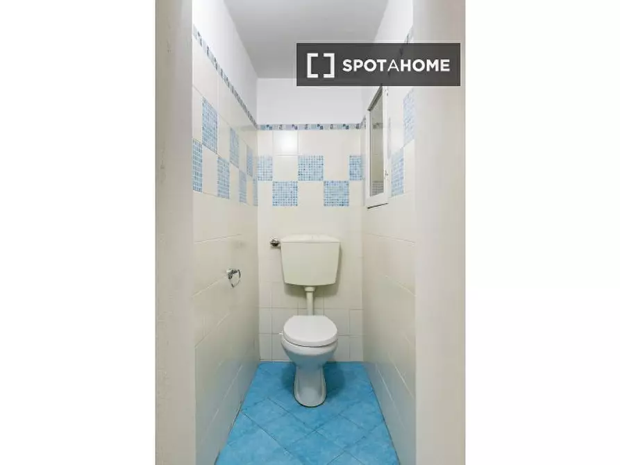 Immagine 18 di Appartamento in affitto  in Via S. Vitale a Bologna