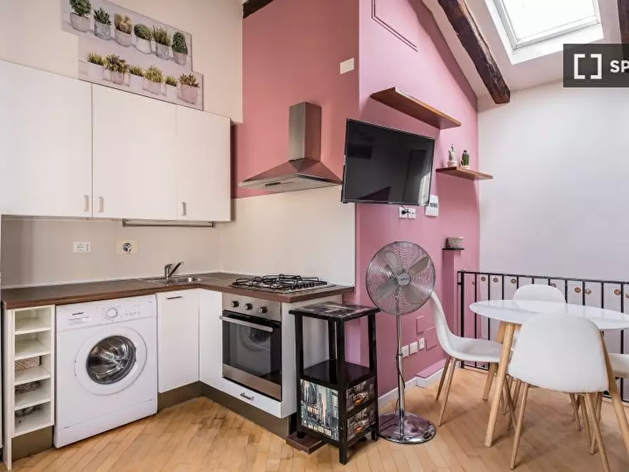 Immagine 2 di Appartamento in affitto  in Via del Pratello a Bologna