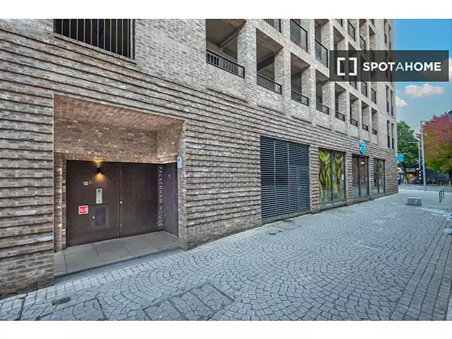Immagine 18 di Appartamento in affitto  in Lockton St a Kensington