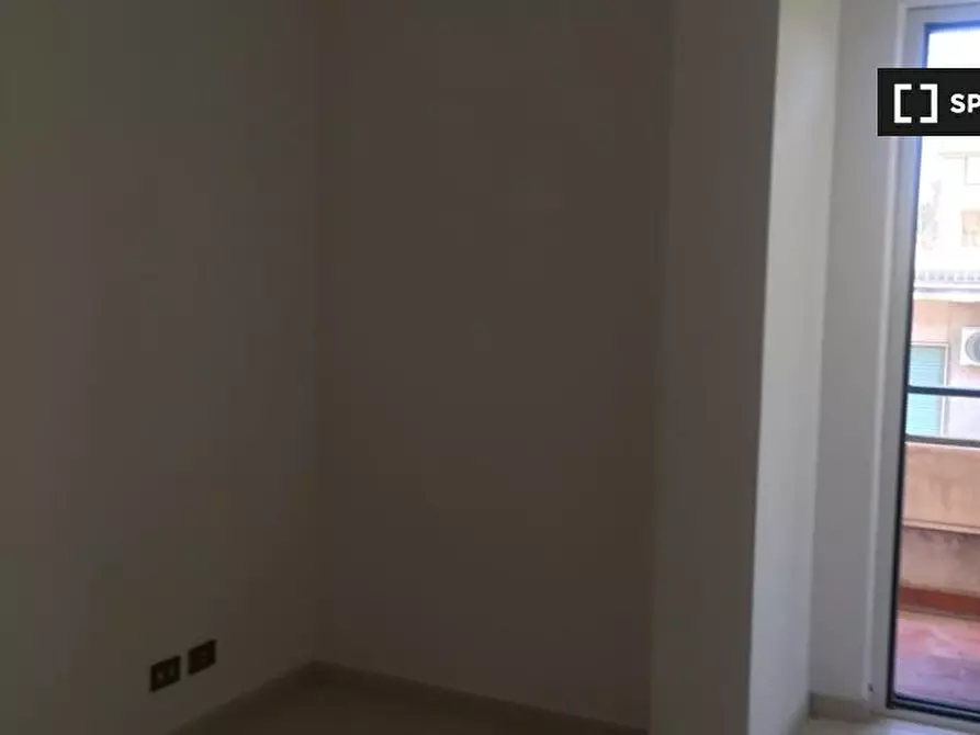 Immagine 3 di Camera condivisa in affitto  in Via Pier Andrea Fontebasso a Roma