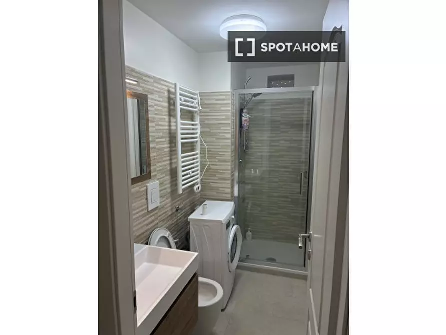 Immagine 7 di Appartamento in affitto  in Via dell'Acqua Felice a Roma