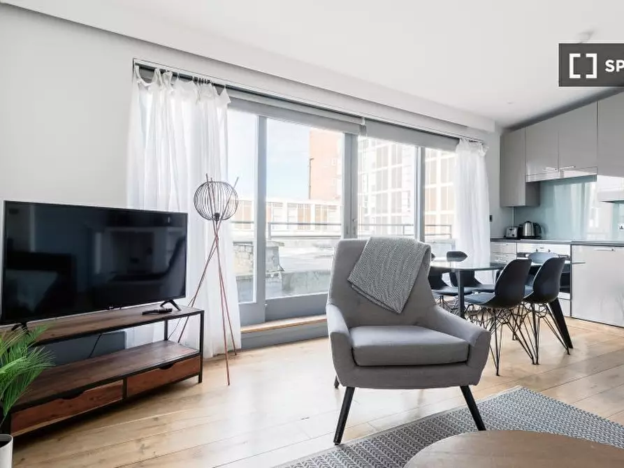 Immagine 1 di Appartamento in affitto  in Apartment a Kensington