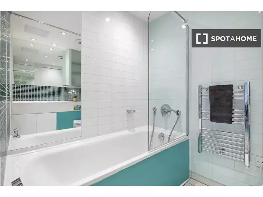Immagine 15 di Appartamento in affitto  in Chadwell Ln a Tottenham