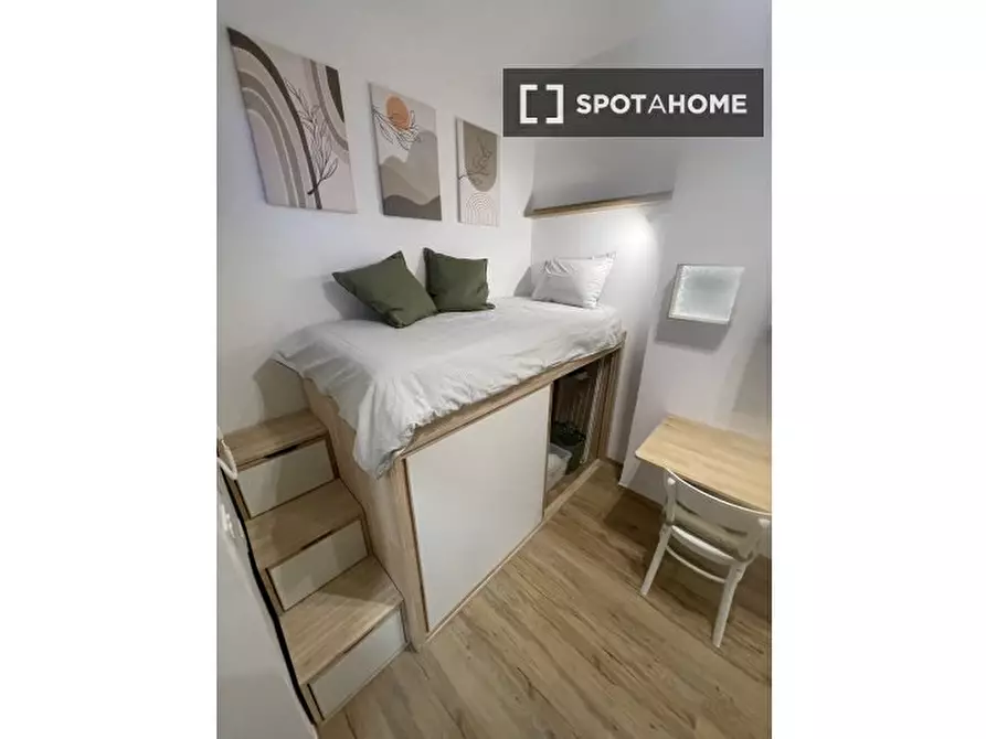 Immagine 14 di Ufficio in affitto  in V. Ariosto a Roma