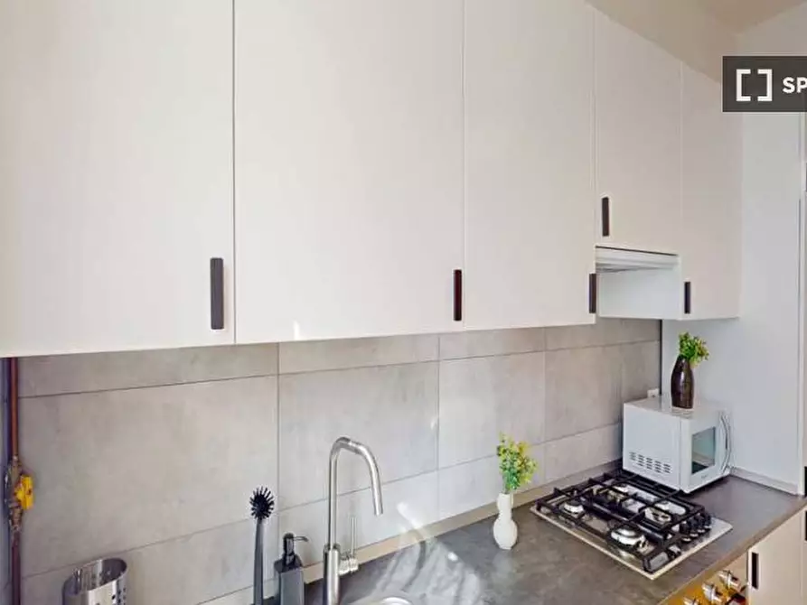 Immagine 13 di Camera condivisa in affitto  in Viale Legioni Romane a Milano