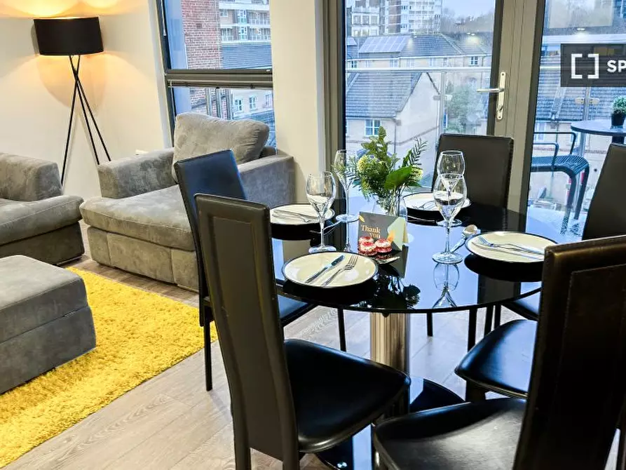 Immagine 15 di Appartamento in affitto  in Mintern St a Islington