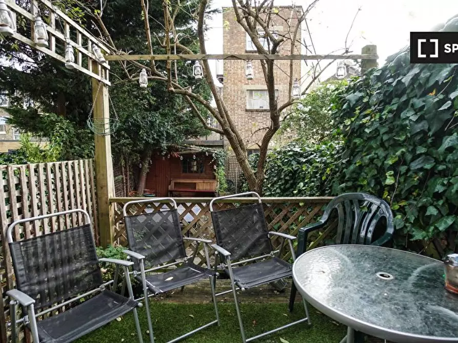 Immagine 8 di Camera condivisa in affitto  in Southborough Rd a Hackney