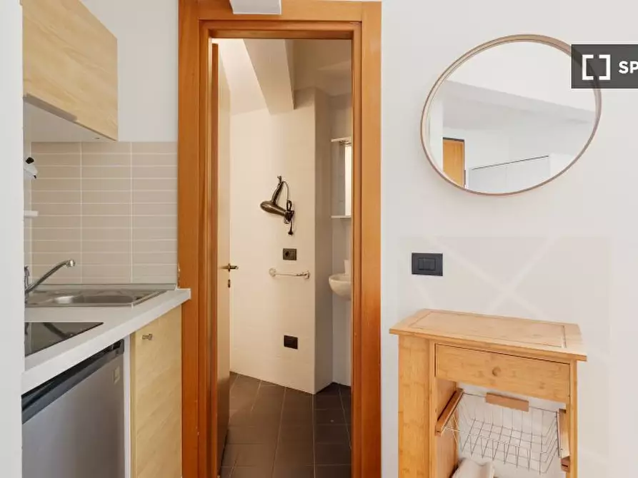 Immagine 10 di Ufficio in affitto  in Corso Magenta a Milano