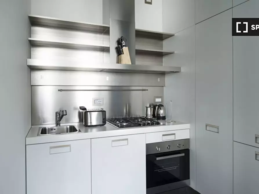 Immagine 6 di Appartamento in affitto  in Viale della Liberazione, 20124 Milano MI, Italy a Milano