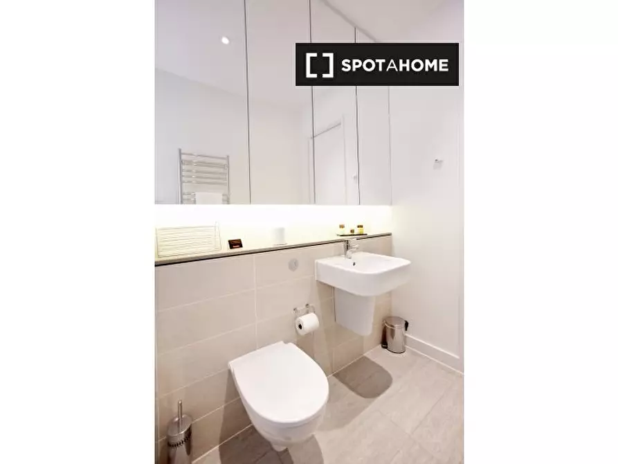 Immagine 15 di Appartamento in affitto  in Bishopsgate a 