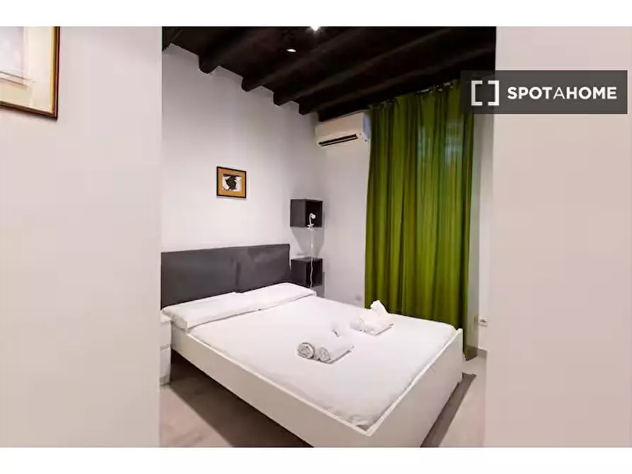 Immagine 17 di Appartamento in affitto  in Vicolo del Bologna a Roma