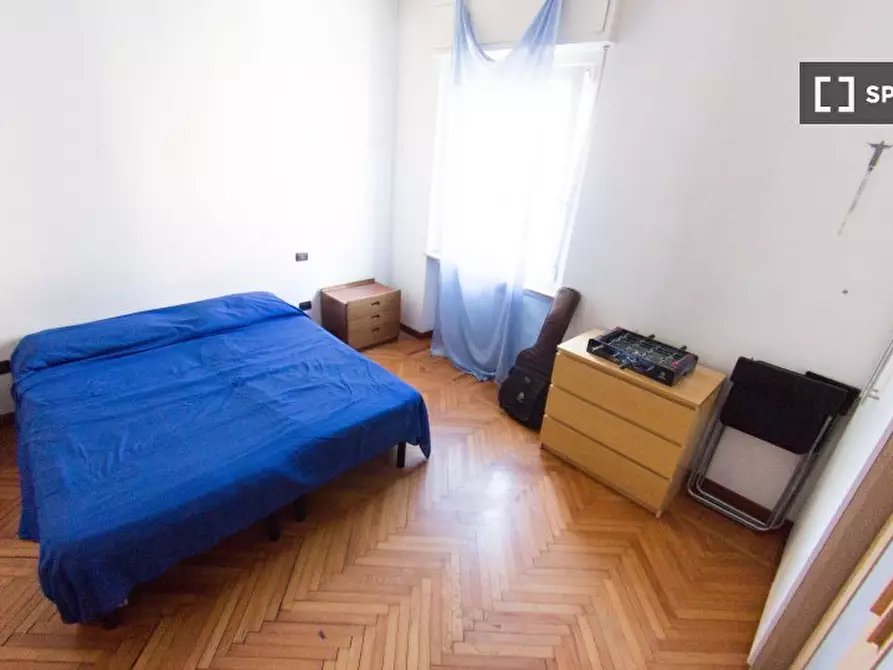 Immagine 1 di Camera condivisa in affitto  in Via Cenisio a Milano