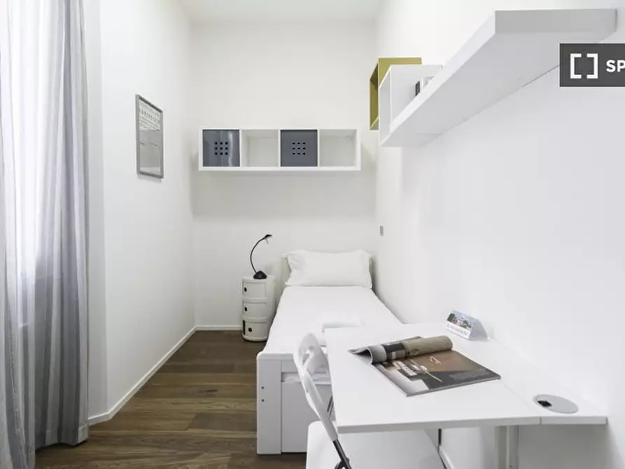 Immagine 14 di Appartamento in affitto  in Viale Nazario Sauro a Milano