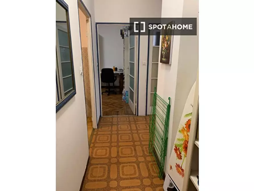 Immagine 8 di Camera condivisa in affitto  in Viale Lucania a Milano
