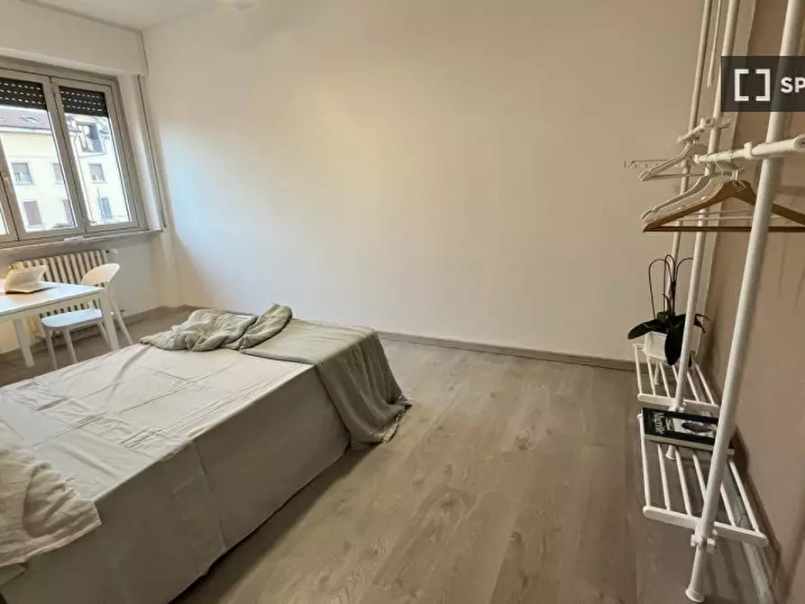 Immagine 18 di Camera condivisa in affitto  in Giovanni Maria a Milano