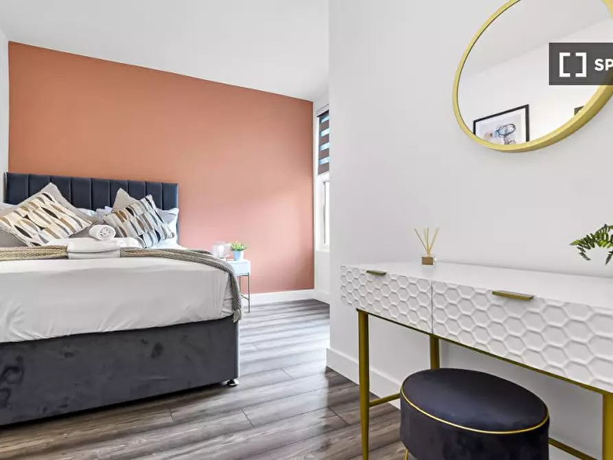 Immagine 12 di Appartamento in affitto  in flat a Tottenham