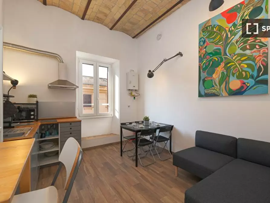 Immagine 1 di Appartamento in affitto  in Via del Commercio a Roma