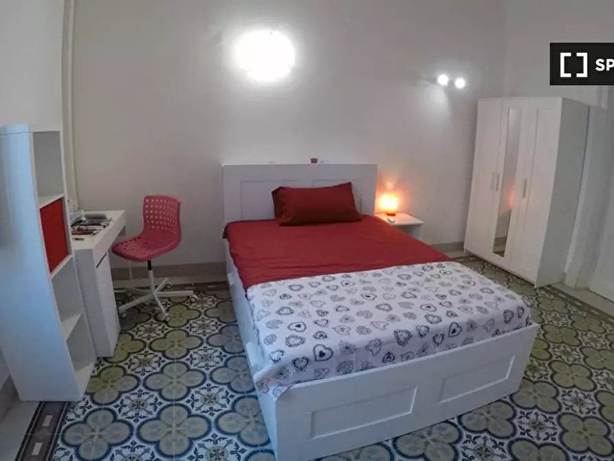 Immagine 4 di Camera condivisa in affitto  in Via Zara a Firenze