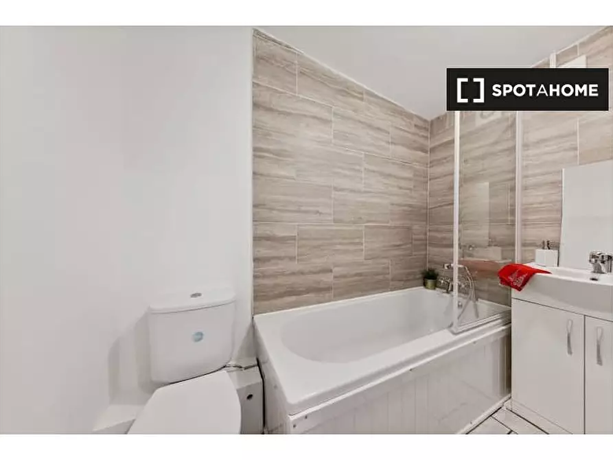 Immagine 5 di Appartamento in affitto  in Ranelagh Rd a Stratford