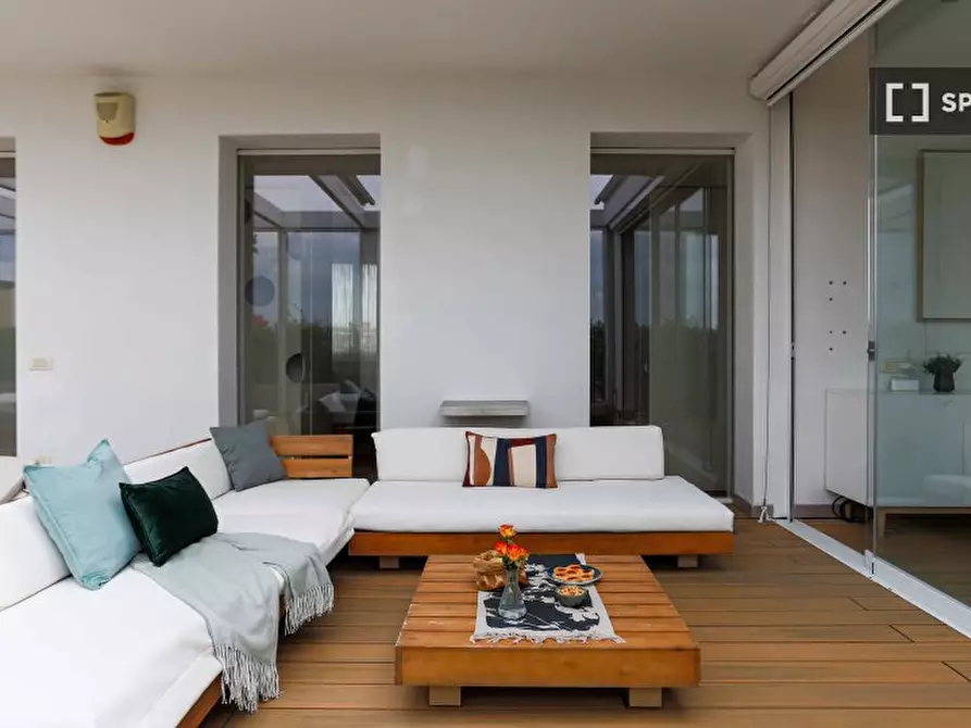 Immagine 5 di Appartamento in affitto  in Viale Cassala a Milano