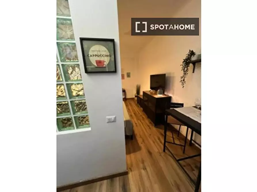 Immagine 3 di Ufficio in affitto  in Via Sebino a Milano