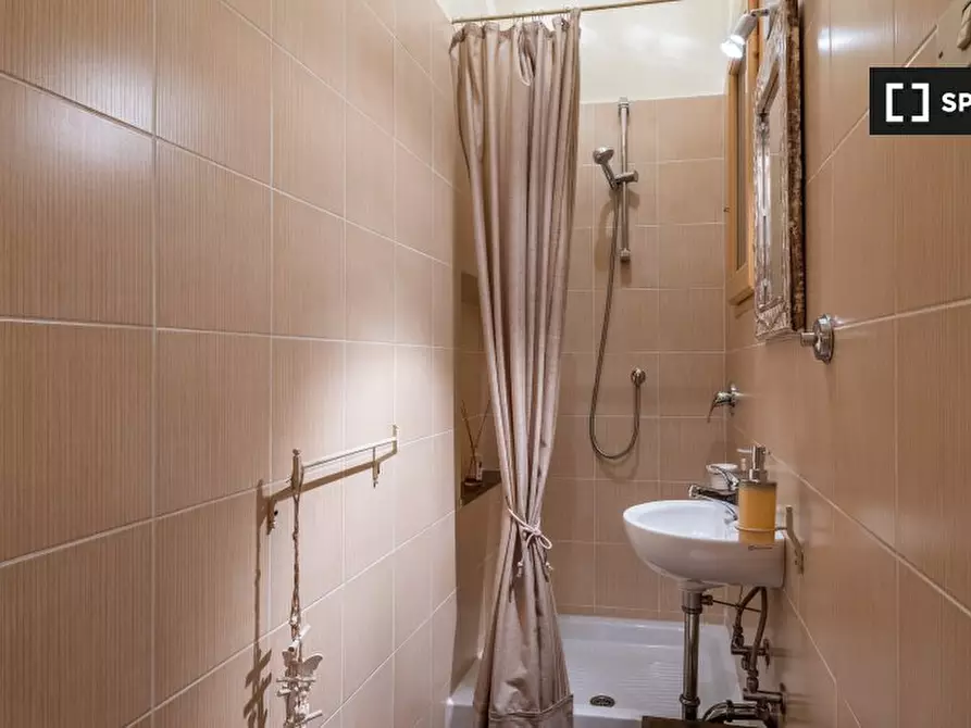 Immagine 15 di Appartamento in affitto  in Via dei Macci, 50122 Firenze FI, Italy a Firenze