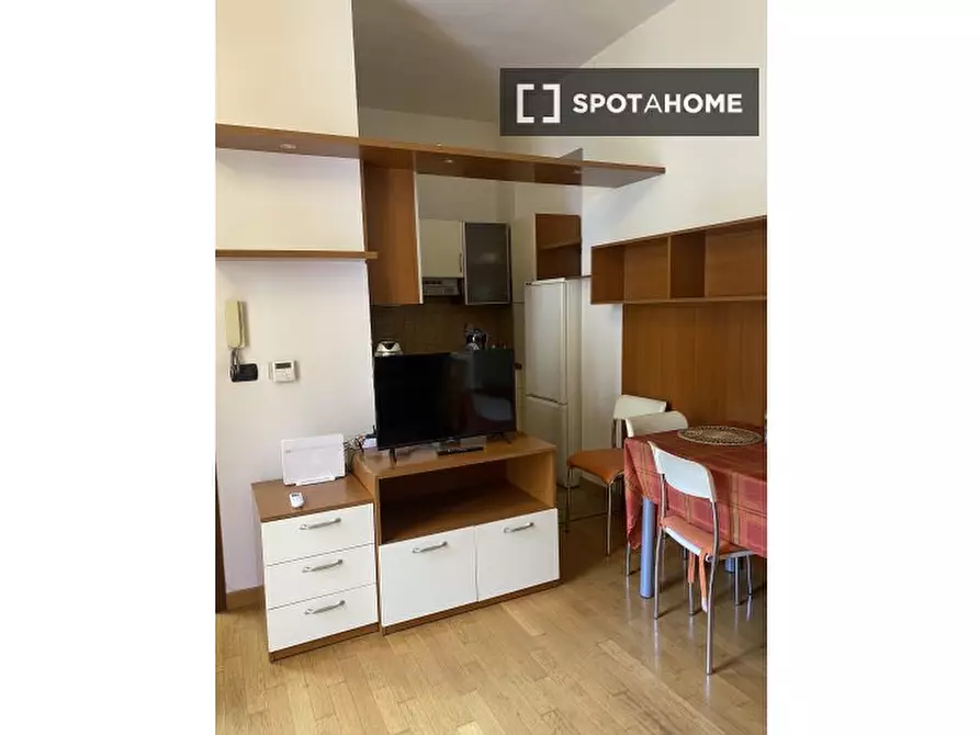 Immagine 1 di Ufficio in affitto  in Via S. Massimo a Torino