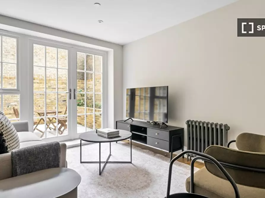 Immagine 1 di Appartamento in affitto  in Lower Marsh a Camberwell