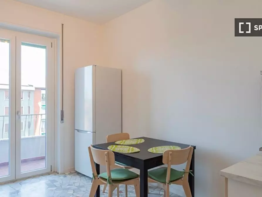 Immagine 1 di Appartamento in affitto  in Via Lario a Milano