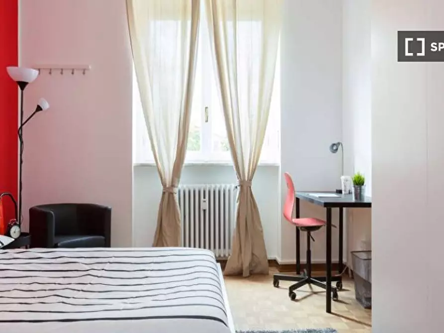 Immagine 3 di Camera condivisa in affitto  in Via Dei Mandorli Milan a Buccinasco