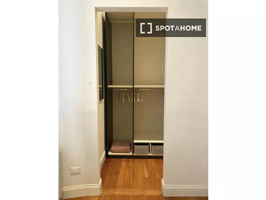 Immagine 17 di Appartamento in affitto  in Via Como a Roma