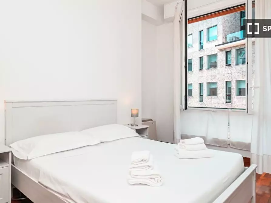 Immagine 1 di Appartamento in affitto  in Via della Chiusa a Milano